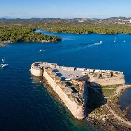 Zerabella Apartment Sibenik