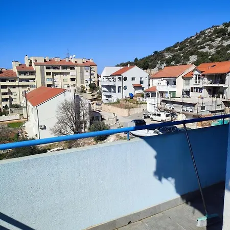 Apartment Zerabella Sibenik