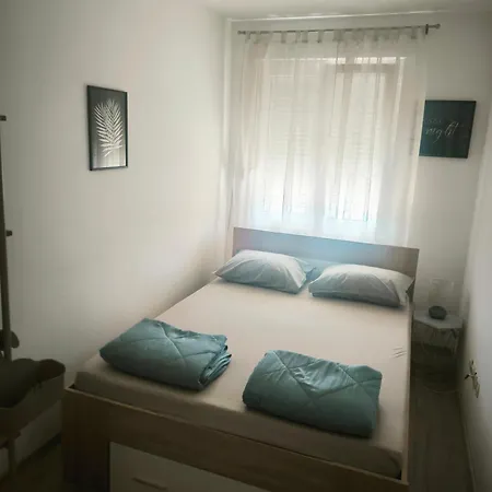 Apartment Zerabella *